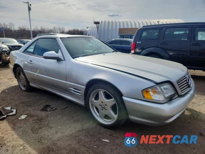 Czwarte zdjęcie samochodu z boku: 2001 MERCEDES-BENZ SL 500 VIN:WDBFA68F51F196128 - miniatura