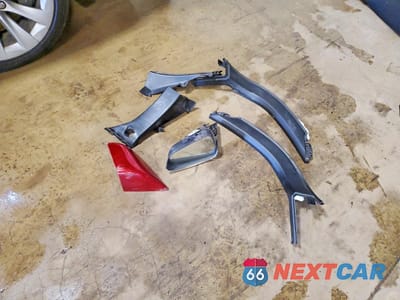 Zdjęcie 12 z 14 samochodu: 2017 TESLA MODEL S VIN:5YJSA1E27HF192309 - miniatura