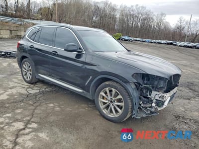 Czwarte zdjęcie samochodu z boku: 2019 BMW X3 XDRIVE30I VIN:5UXTR9C51KLR04129 - miniatura