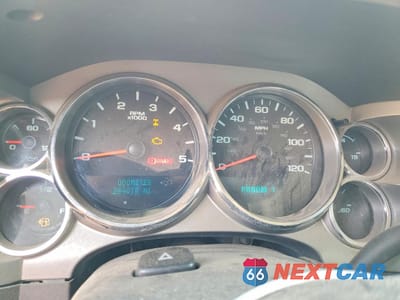 Zdjęcie 9 z 13 samochodu: 2014 GMC SIERRA 3500 HD UTILITY / SERVICE TRUCK VIN:1GT422C87EF153830 - miniatura