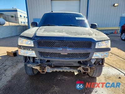 Piąte zdjęcie samochodu w środku: 2004 CHEVROLET SILVERADO C2500 VIN:1GCGC23U24F105514 - miniatura