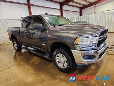 Czwarte zdjęcie samochodu z boku: 2020 RAM 2500 TRADESMAN VIN:3C6UR5CJ1LG125105 - miniatura