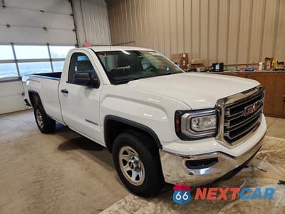 Czwarte zdjęcie samochodu z boku: 2018 GMC SIERRA C1500 VIN:1GTN1LEC7JZ900141 - miniatura