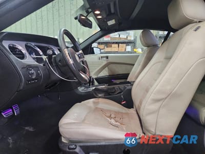 Zdjęcie 7 z 12 samochodu: 2011 FORD MUSTANG VIN:1ZVBP8EM2B5133148 - miniatura