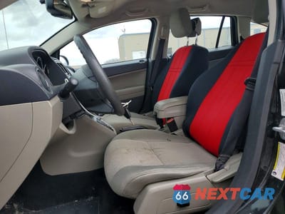 Zdjęcie 7 z 11 samochodu: 2011 DODGE CALIBER MAINSTREET VIN:1B3CB3HA7BD107047 - miniatura