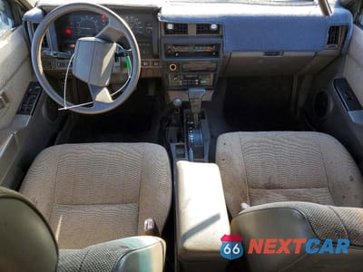 Zdjęcie 8 z 11 samochodu: 1992 NISSAN PATHFINDER XE VIN:JN8HD17Y1NW042971 - miniatura