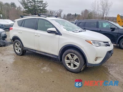 Czwarte zdjęcie samochodu z boku: 2014 TOYOTA RAV4 XLE VIN:JTMRFREV3EJ002552 - miniatura
