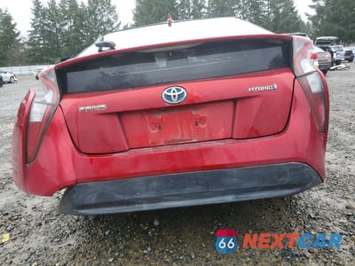 Zdjęcie 6 z 12 samochodu: 2017 TOYOTA PRIUS FOUR VIN:JTDKARFU1H3529150 - miniatura