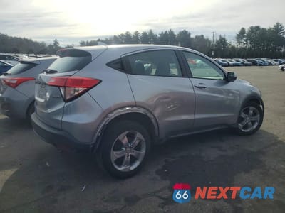 Trzecie zdjęcie samochodu z tyłu: 2019 HONDA HR-V LX VIN:3CZRU6H30KG711851 - miniatura