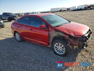 Czwarte zdjęcie samochodu z boku: 2020 HYUNDAI ACCENT SEL VIN:3KPC24A68LE090883 - miniatura