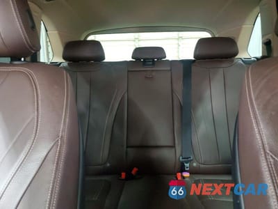 Zdjęcie 10 z 13 samochodu: 2016 BMW X5 XDR40E VIN:5UXKT0C55G0S75413 - miniatura