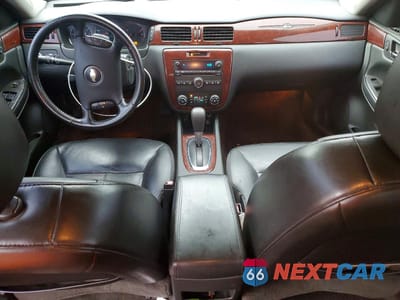 Zdjęcie 8 z 12 samochodu: 2008 CHEVROLET IMPALA LTZ VIN:2G1WU583889203254 - miniatura