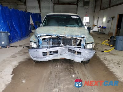 Piąte zdjęcie samochodu w środku: 1996 DODGE RAM 1500 VIN:1B7HC16X8TS702869 - miniatura