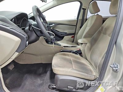 Zdjęcie 7 z 12 samochodu: 2015 FORD FOCUS SE VIN:1FADP3F21FL211132 - miniatura
