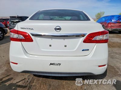 Zdjęcie 6 z 12 samochodu: 2014 NISSAN SENTRA S VIN:3N1AB7AP8EL690144 - miniatura