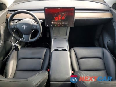 Zdjęcie 8 z 13 samochodu: 2022 TESLA MODEL Y VIN:7SAYGAEE6NF518246 - miniatura