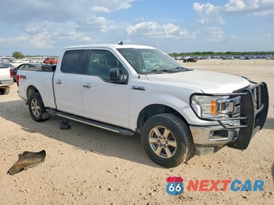Czwarte zdjęcie samochodu z boku: 2019 FORD F150 XLT 4WD 5.0L V8 CREW CAB VIN:1FTFW1E57KKE33017 - miniatura