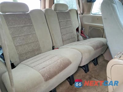 Zdjęcie 11 z 13 samochodu: 1998 FORD EXPLORER VIN:1FMYU22E6WUC02382 - miniatura