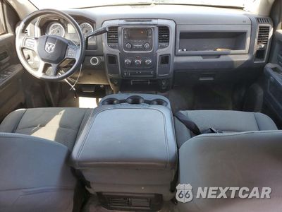 Zdjęcie 8 z 13 samochodu: 2013 RAM 2500 ST VIN:3C6TR5HT8DG557374 - miniatura