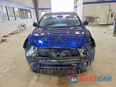 Piąte zdjęcie samochodu w środku: 2019 NISSAN SENTRA S VIN:3N1AB7AP1KY397779 - miniatura