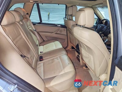 Zdjęcie 11 z 14 samochodu: 2013 BMW X5 XDRIVE35D VIN:5UXZW0C55D0B91421 - miniatura