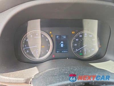 Zdjęcie 9 z 12 samochodu: 2017 HYUNDAI TUCSON SE PLUS VIN:KM8J33A45HU429679 - miniatura