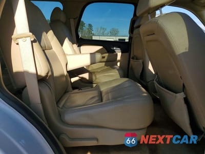 Zdjęcie 11 z 14 samochodu: 2008 CHEVROLET TAHOE K1500 VIN:1GNFK13078R105851 - miniatura