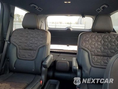 Zdjęcie 10 z 13 samochodu: 2025 NISSAN ARMADA PLATINUM VIN:JN8AY3EB2S9101133 - miniatura