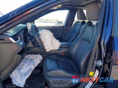 Zdjęcie 7 z 14 samochodu: 2020 TOYOTA RAV4 HYBRID XSE VIN:JTMEWRFV2LJ045323 - miniatura
