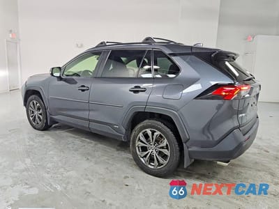 Drugie zdjęcie samochodu z przodu: 2023 TOYOTA RAV4 HYBRID XLE PREMIUM VIN:JTMB6RFV1PD087957 - miniatura