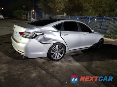 Trzecie zdjęcie samochodu z tyłu: 2018 GENESIS G80 3.8 VIN:KMHGN4JE2JU230887 - miniatura