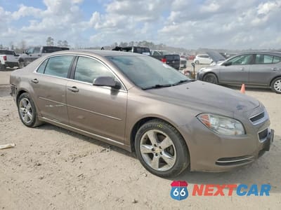 Czwarte zdjęcie samochodu z boku: 2011 CHEVROLET MALIBU 2LT VIN:1G1ZD5EU5BF227052 - miniatura