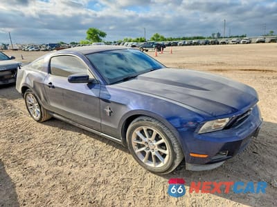 Czwarte zdjęcie samochodu z boku: 2011 FORD MUSTANG VIN:1ZVBP8AM2B5103797 - miniatura