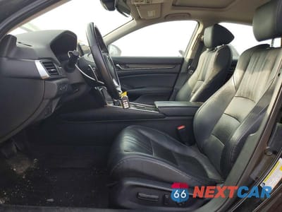 Zdjęcie 7 z 13 samochodu: 2018 HONDA ACCORD VIN:1HGCV1F90JA077362 - miniatura