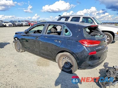 Drugie zdjęcie samochodu z przodu: 2018 HYUNDAI ELANTRA GT BASE VIN:KMHH35LE9JU034880 - miniatura