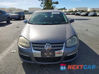 Piąte zdjęcie samochodu w środku: 2006 VOLKSWAGEN JETTA 2.0T OPTION PACKAGE 2 VIN:3VWMJ71K06M642549 - miniatura