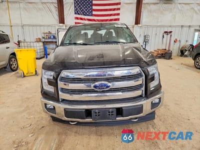 Piąte zdjęcie samochodu w środku: 2017 FORD F150 SUPERCREW VIN:1FTFW1EG7HKE46599 - miniatura