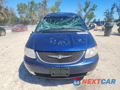 Piąte zdjęcie samochodu w środku: 2002 CHRYSLER TOWN & COUNTRY LIMITED VIN:2C8GP64L12R670620 - miniatura