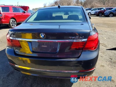 Zdjęcie 6 z 11 samochodu: 2014 BMW 740 LXI VIN:WBAYF4C53ED281692 - miniatura