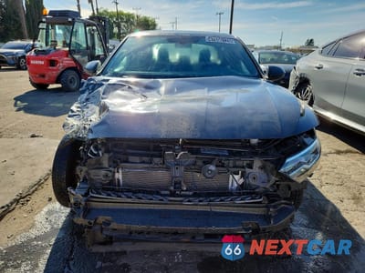 Piąte zdjęcie samochodu w środku: 2019 VOLKSWAGEN JETTA S VIN:3VWC57BU1KM240467 - miniatura