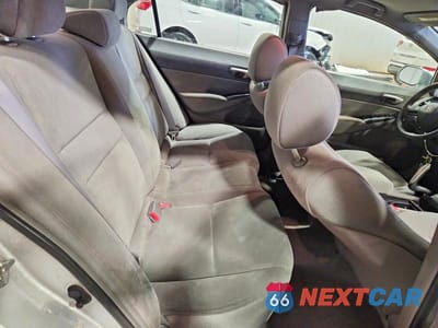 Zdjęcie 10 z 12 samochodu: 2006 HONDA CIVIC VIN:1HGFA16526L149664 - miniatura
