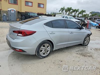 Trzecie zdjęcie samochodu z tyłu: 2020 HYUNDAI ELANTRA SEL VIN:KMHD84LF2LU056502 - miniatura