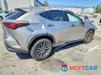 Trzecie zdjęcie samochodu z tyłu: 2022 LEXUS NX 350 BASE VIN:2T2AGCEZ7NC006234 - miniatura