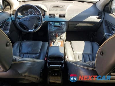 Zdjęcie 8 z 13 samochodu: 2013 VOLVO XC90 3.2 VIN:YV4952CZ0D1639555 - miniatura