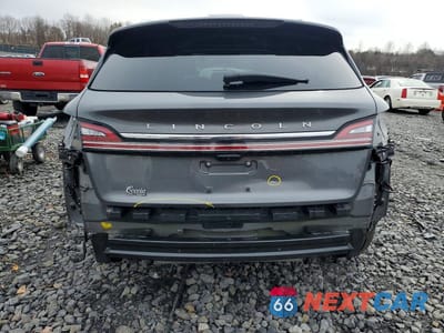 Zdjęcie 6 z 13 samochodu: 2022 LINCOLN NAUTILUS RESERVE VIN:2LMPJ8K94NBL25231 - miniatura