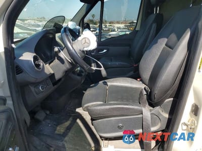 Zdjęcie 7 z 13 samochodu: 2021 MERCEDES BENZ SPRINTER 2500 DELIVERY VAN VIN:W1W4DBHY0MT050062 - miniatura