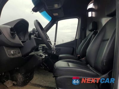 Zdjęcie 7 z 12 samochodu: 2023 MERCEDES-BENZ SPRINTER 2500 VIN:W1Y4NCVYXPT127331 - miniatura