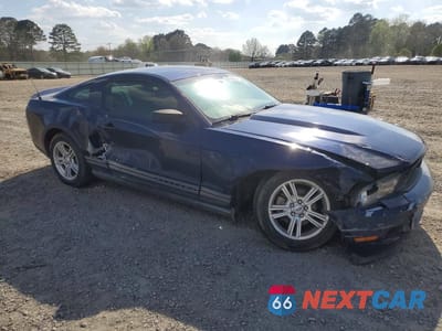 Czwarte zdjęcie samochodu z boku: 2010 FORD MUSTANG VIN:1ZVBP8AN3A5114914 - miniatura