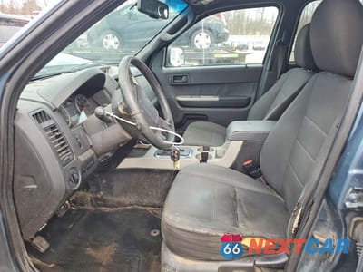Zdjęcie 7 z 13 samochodu: 2011 FORD ESCAPE XLT VIN:1FMCU0D71BKA32080 - miniatura