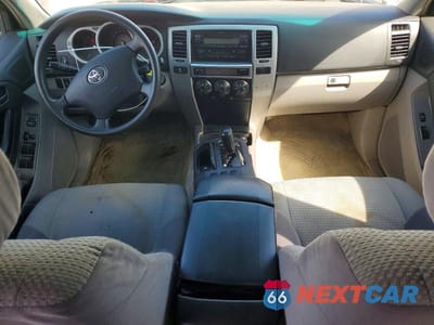 Zdjęcie 8 z 12 samochodu: 2004 TOYOTA 4RUNNER SR5 VIN:JTEZU14RX40031199 - miniatura